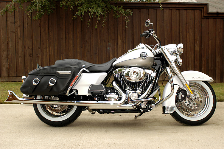 harley fishtails